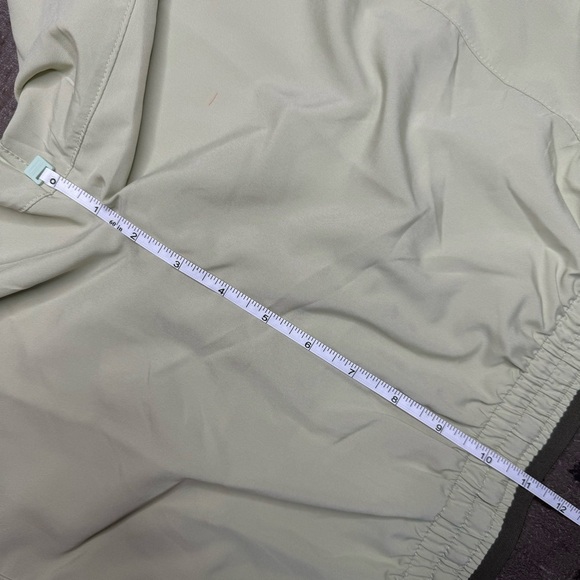 NWT Nike Running Short size Small - Picture 11 of 13